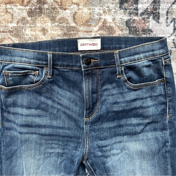 Driftwood Colette Embroidered Cuff Crop Jeans Blue Denim - Picture 3 of 6